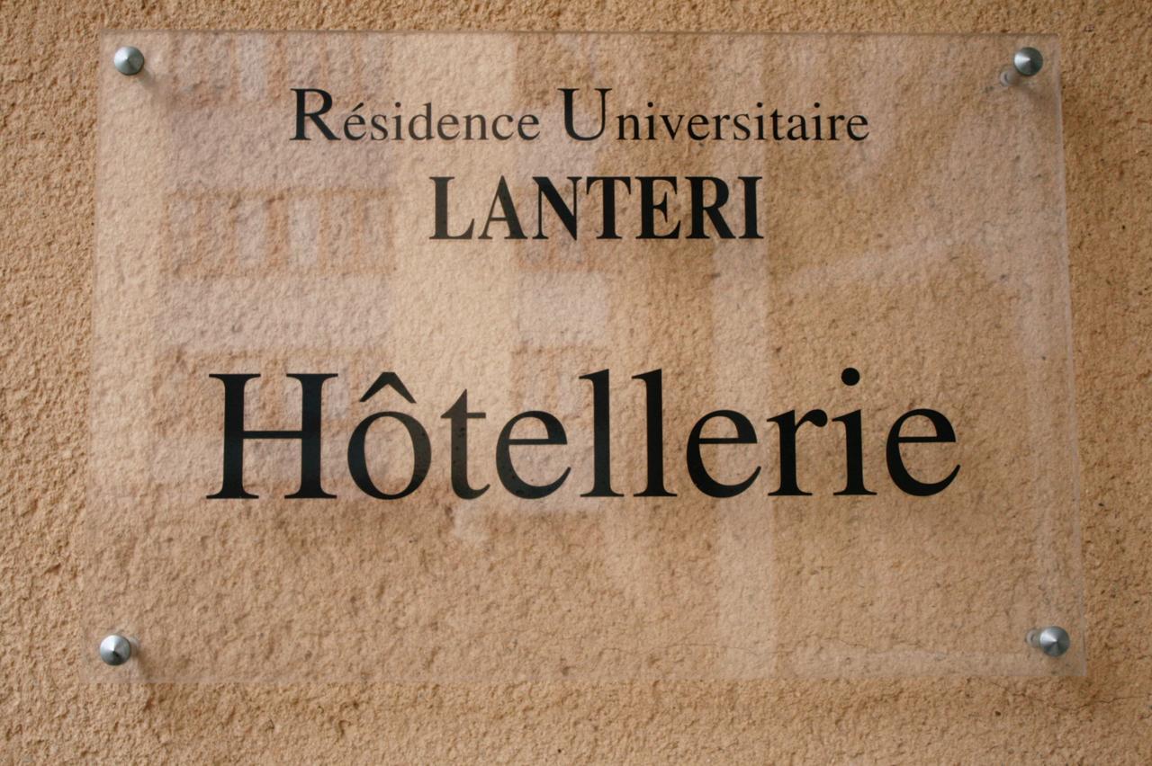 Residence Universitaire Lanteri Fontenay aux Roses Bagian luar foto